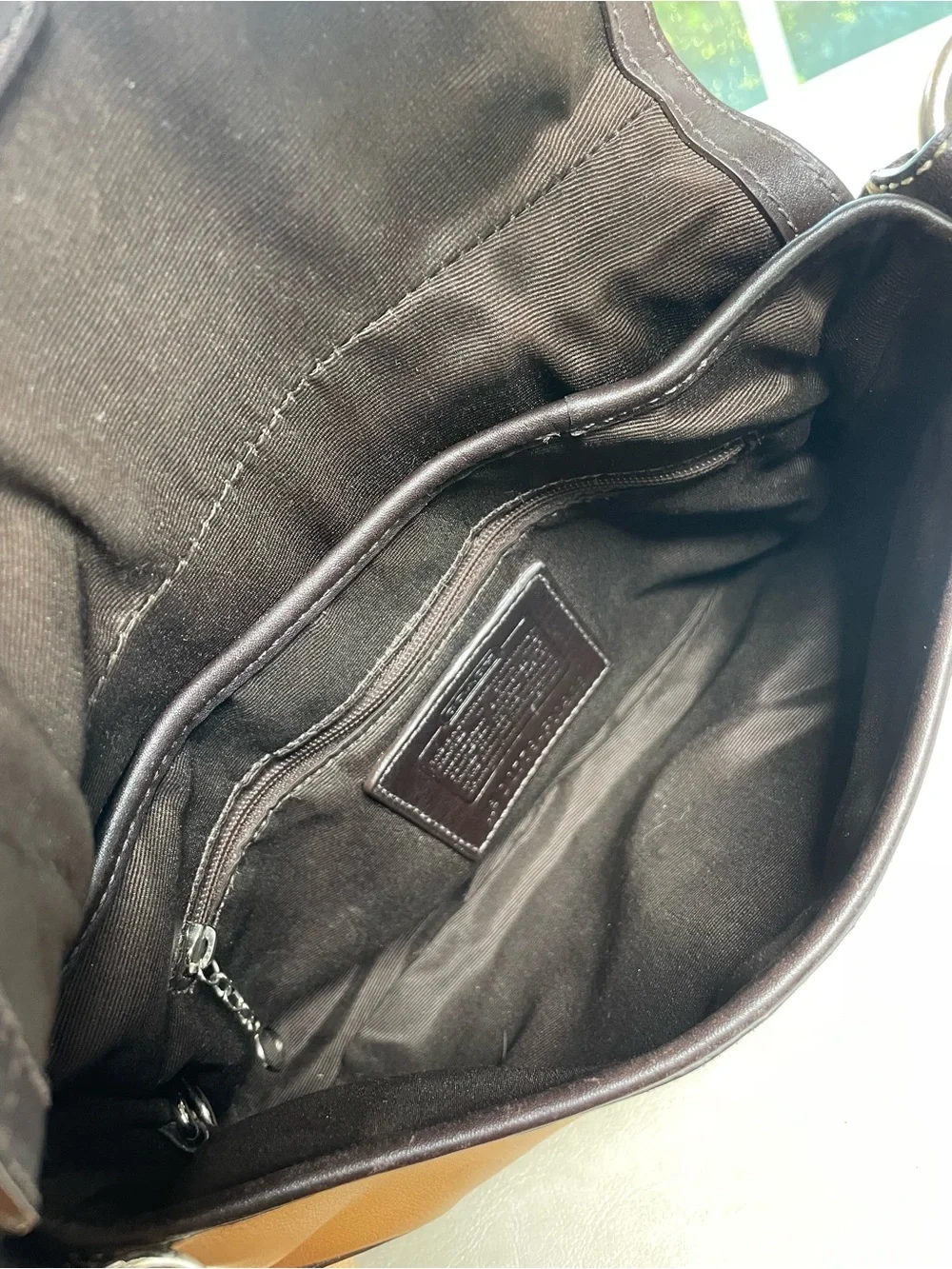 Coach Y2K Brown Duo-Tone Leather Soho  Shoulder Bag 🍓 🍫- F10909